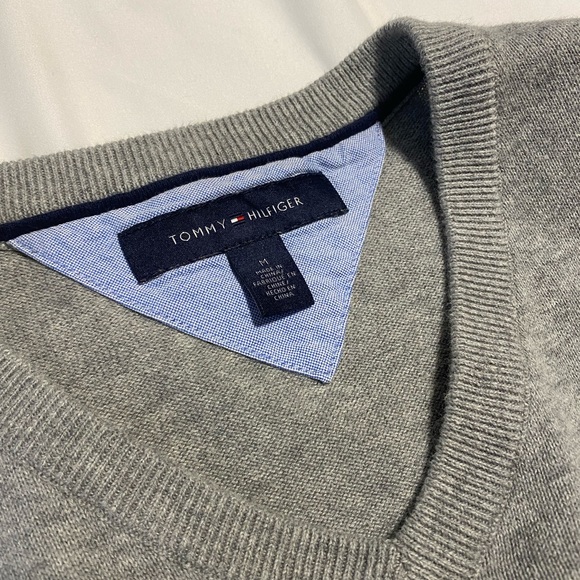 TOMMY HILFIGER | Greg cropped sleeves vest - Picture 3 of 4